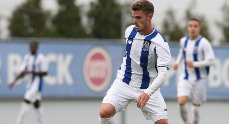 乐彩网官方平台-意外！武汉三镇明明已引进新外援后腰，为何网传还想让葡超王牌来